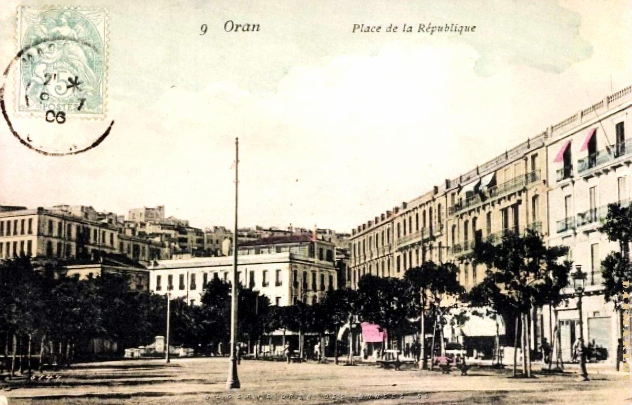 Oran - Place de la Republique - 1906.jpg